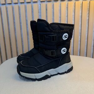 Kids Black Winter Boots